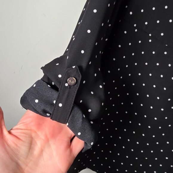Reitmans Black Polka Dot Blouse Size Large - Picture 2 of 9